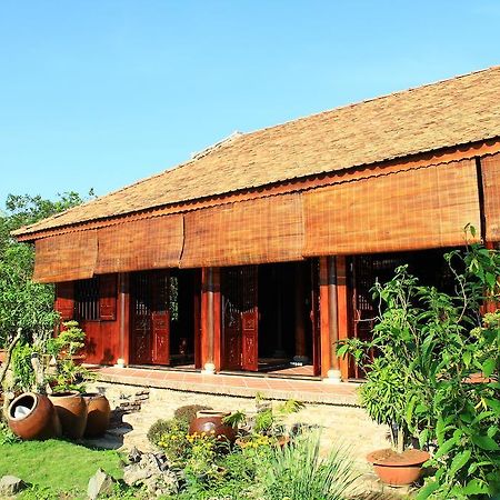 Gite Nam Hien Mekong Cho Lach Exterior foto
