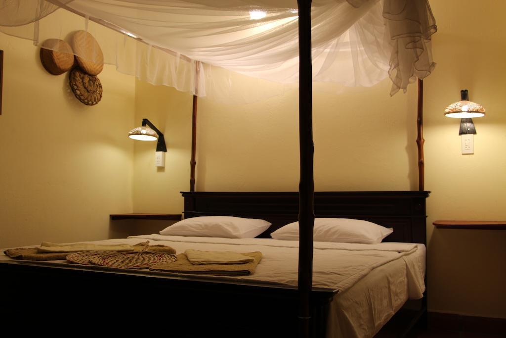 Gite Nam Hien Mekong Cho Lach Exterior foto